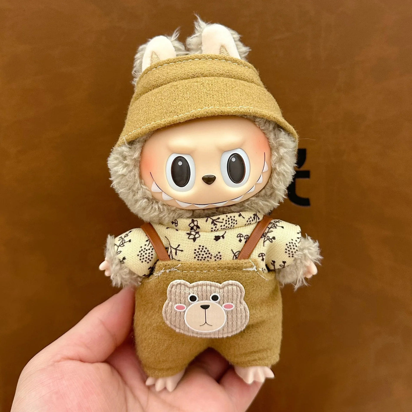 For 17cm Labubu Clothes Spring outing Outfit With Hat,Camera and Water Bottle